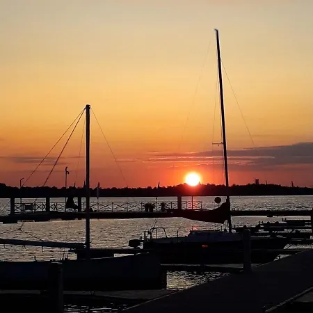 Hostel Marina Szczecin Dabie - Kajuty Na Statku Szczecin