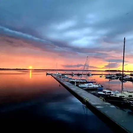 Marina Szczecin Dabie - Kajuty Na Statku Hostel