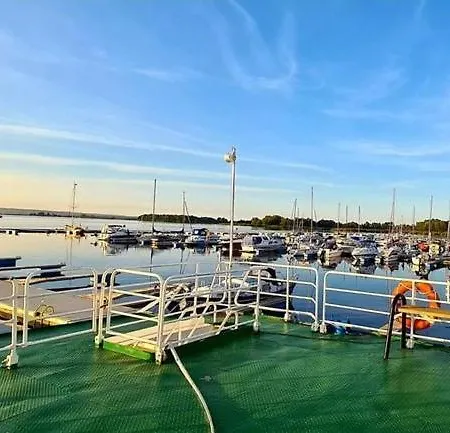 Marina Szczecin Dabie - Kajuty Na Statku Hostel *